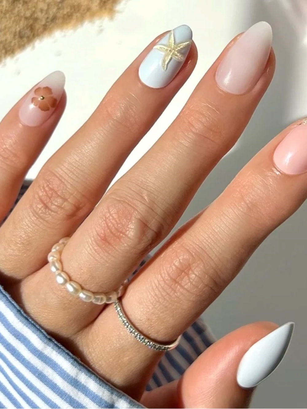 Nude & blue Ombre Press-On Nails with sea shell Accent - Women Makeup